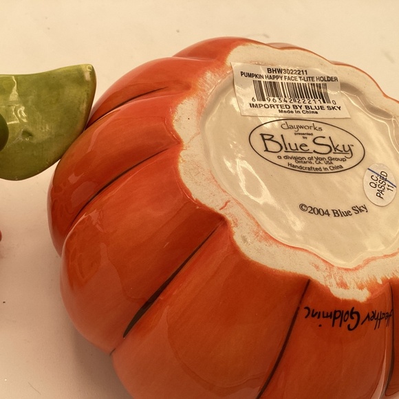 Pumpkin Happy Face. T-Lite Holder - Picture 6 of 6